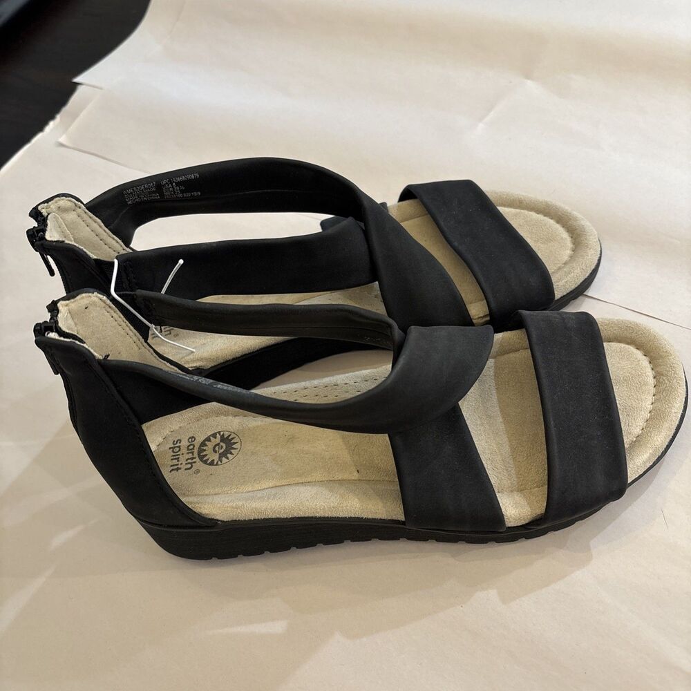 Earth Spirit Women Black Crisscross Zipper Wedge Sandals Size 8 Excellent Summer